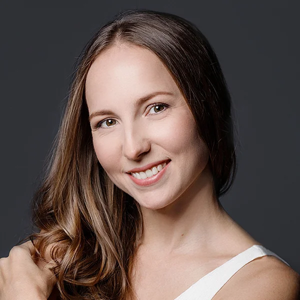 Марина Бутова