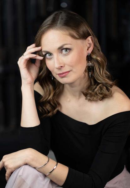 Анна Молчанова